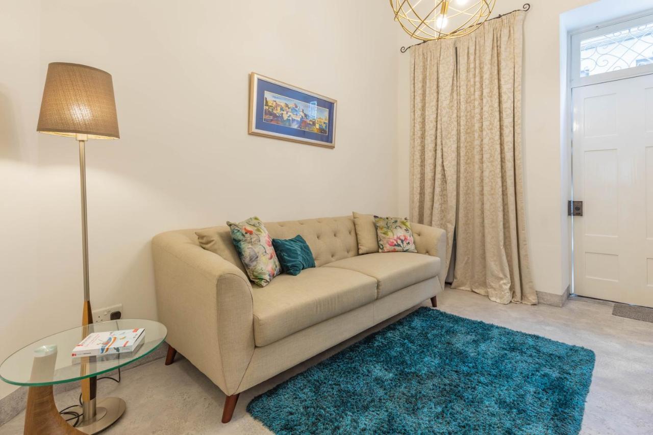 Sliema Luxurious One Bedroom Duplex Maisonette Buitenkant foto
