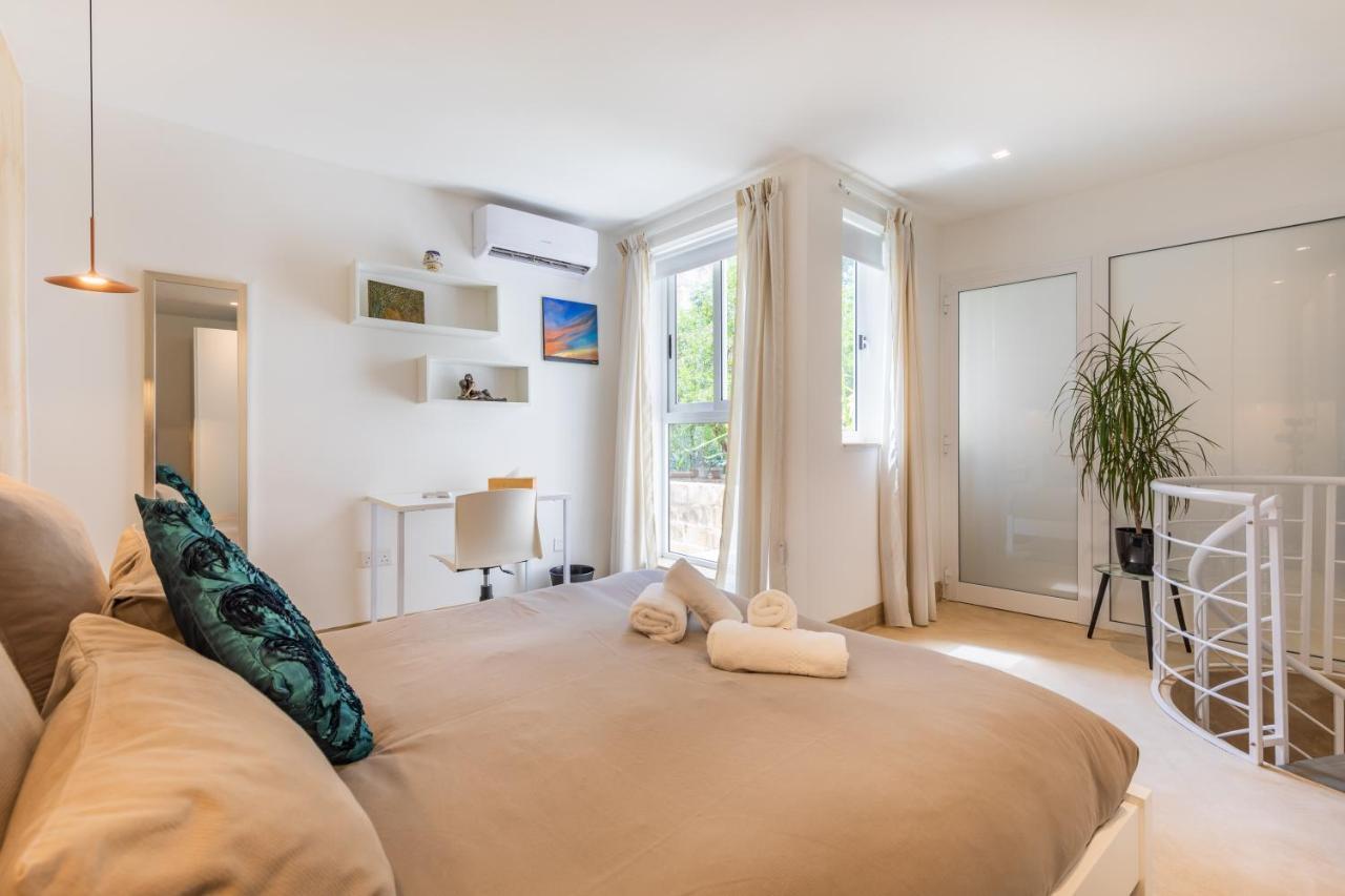 Sliema Luxurious One Bedroom Duplex Maisonette Buitenkant foto